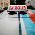 Wie lange dauert es, ein selbstbewusster Fahrer an einer Fahrschule zu werden?