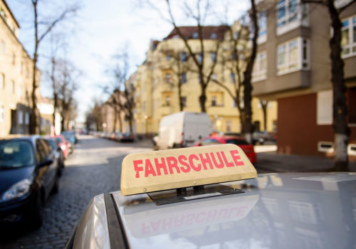 Warum eine Fahrschule für junge Fahrer in Pennsylvania unerlässlich ist